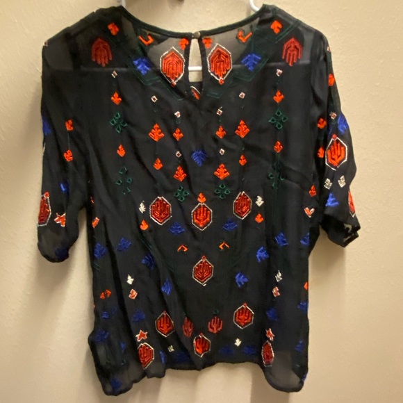 NWT!! Lucky Brand, sheer overlay shirt. - Picture 2 of 2